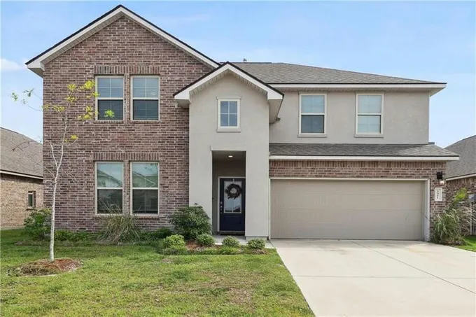 7511 1ST LAKE DR, Slidell, LA 70461 Single Family Residence For Sale  MLS# 2417429