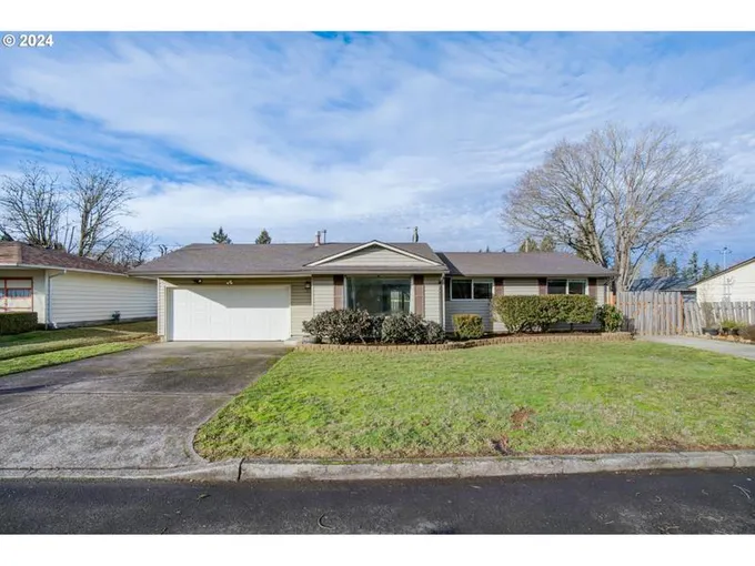 3235 SE 178TH AVE, Portland OR 97236 for Sale