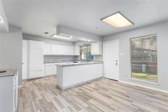 3710 Fern View Dr, Houston, TX 77345 for Sale
