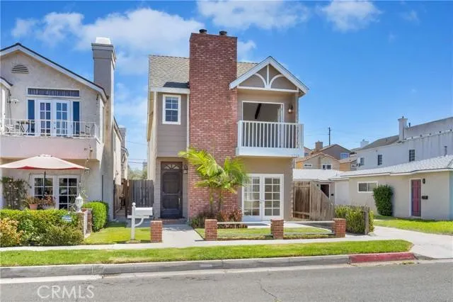 1214 California, Huntington Beach CA 92648 for Sale