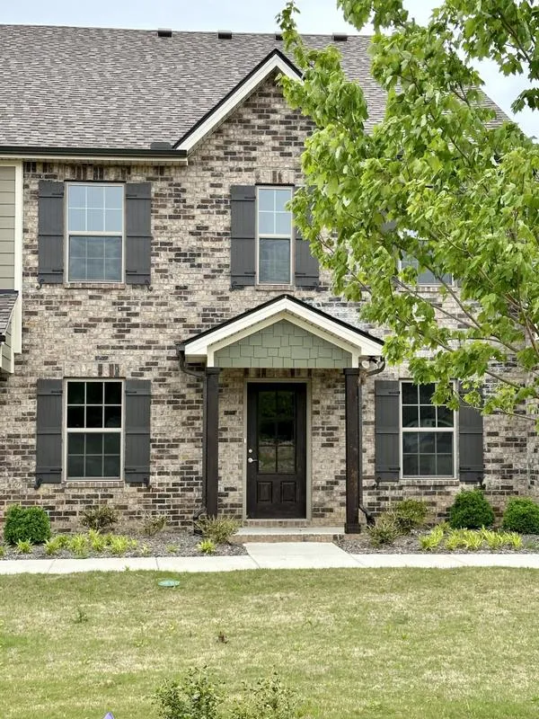 5608 Maples Retreat Drive, Murfreesboro, TN 37127 for Sale