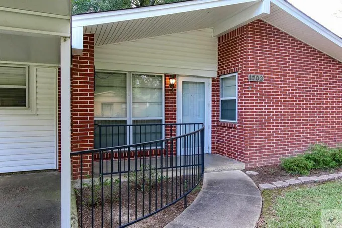 1702 Liddell Ln, Texarkana, TX 75501  MLS# 112786 for Sale