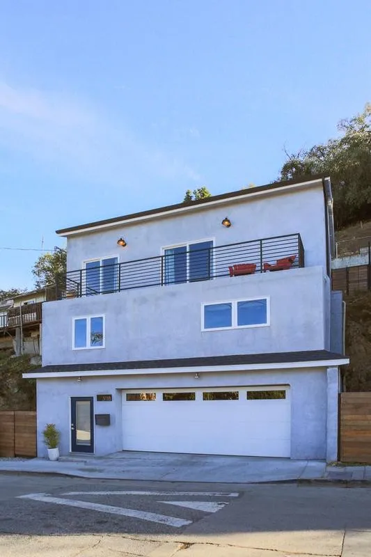 3118 Isabel, Los Angeles CA 90065 for Sale