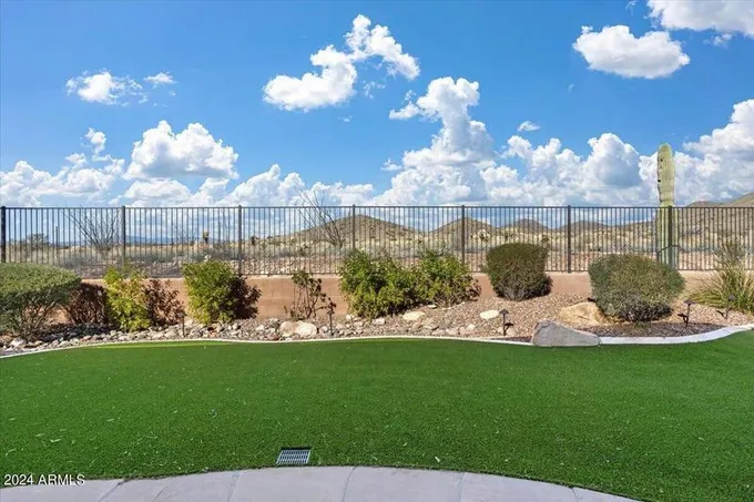 3046 W SUMMIT WALK CT, Anthem, AZ 85086 Single Family Residence For Sale  MLS# 6645535 for Rent