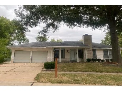 Sherwood Ct for Sale