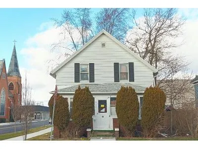 W 8th St for Sale