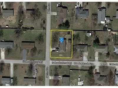N Elm Ave for Sale