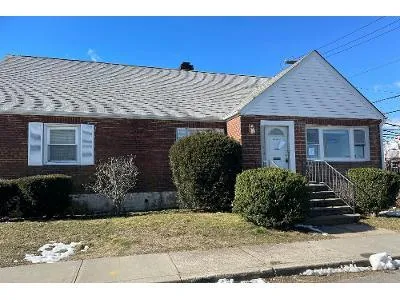Vinton St for Sale