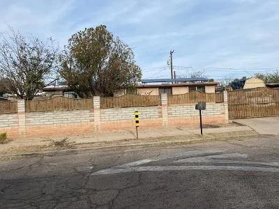 S Canada Dr for Sale