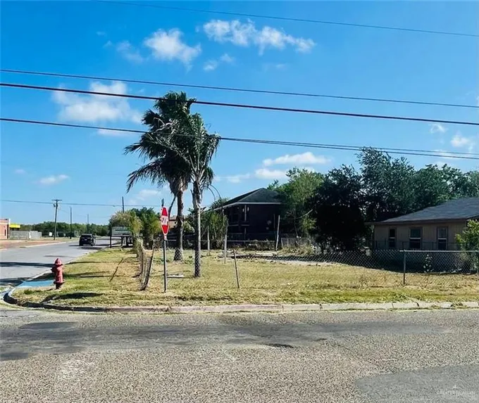 443 W CIRO CACERES AVE, Elsa, TX 78543 Land For Sale  MLS# 413680