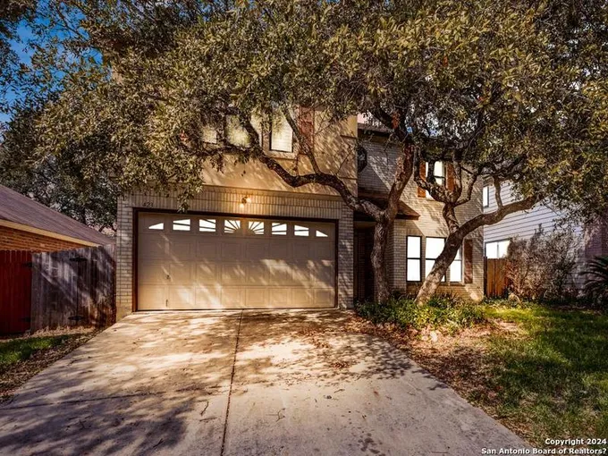 423 Irongate Ridge, San Antonio, TX 78253-6126 for Sale