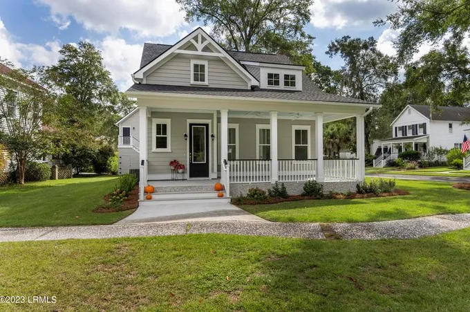 3 Wrights Point Ln, Beaufort, SC 29907 - MLS 182198 for Sale