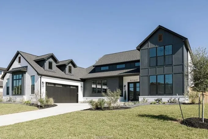 4657 River Valley, Bryan, TX 77808 for Sale
