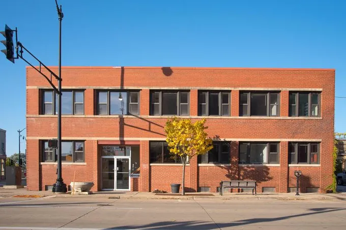 420 7th St, Racine, WI 53403 - MLS 1855480 for Sale