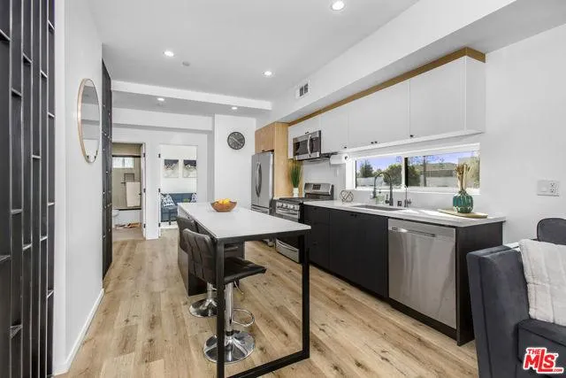 2654 S Mansfield, Los Angeles CA 90016 for Sale