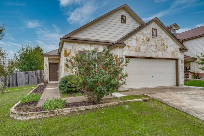 9001 Norwich Castle, Austin, TX 78747 for Sale