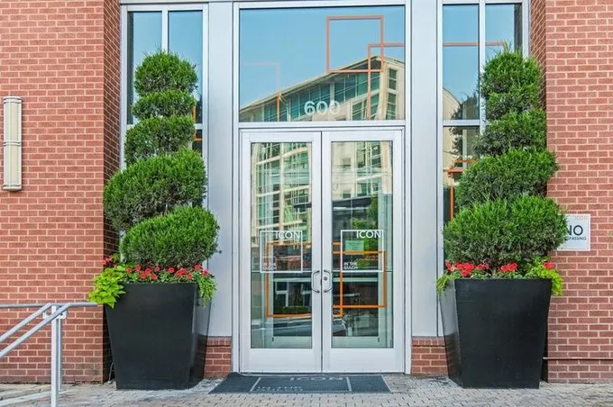 600 12th Avenue South, Unit 2016, Nashville, TN 37203 for Rent