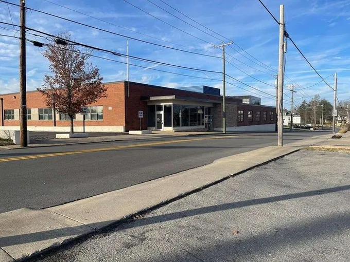 220 NORTH KANAWHA STREET, BECKLEY, WV 25801  612941729 for Rent