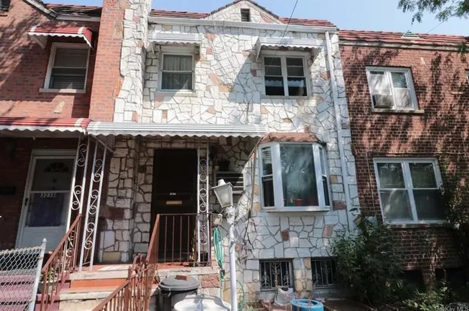 3236 Corsa Ave, Bronx, NY 10469 - MLS H6203113 for Sale