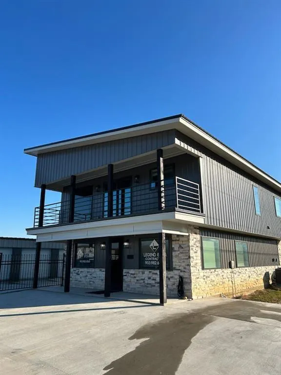 3979 E US 82 Hwy, Reno, TX 75462 for Rent
