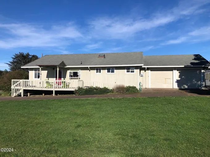 820 Driftwood Lane, Yachats OR 97498 for Sale