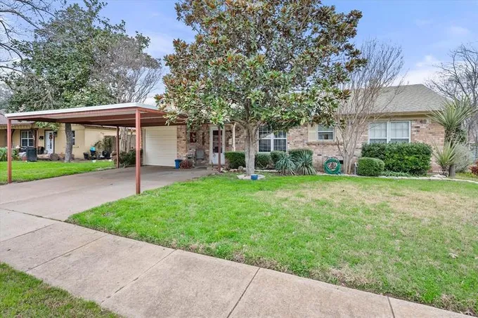 400 Langley Ave, Everman, TX 76140 for Sale