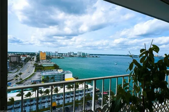 1865 79th Cswy St Unit # 16B, Miami Beach, FL 33141 - MLS 224007635 for Sale