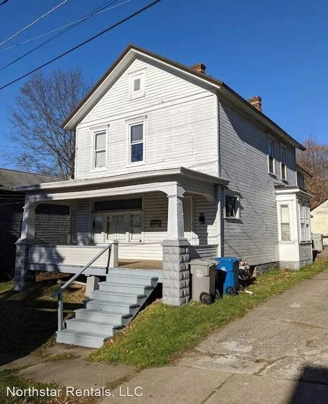 305 West College St  /2 W College St. for Sale