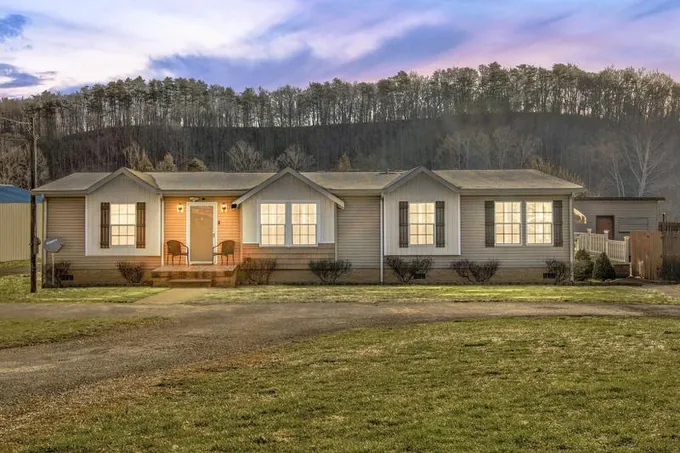 Clay City, Powell County, KY House for sale Property ID: 416077190