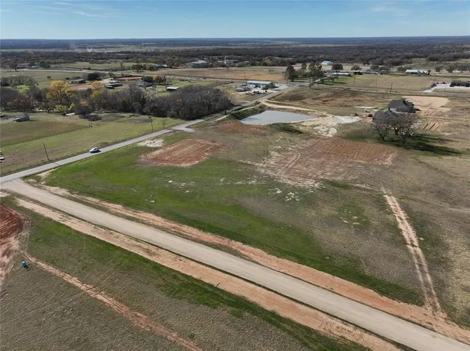 2 County Road 4371, Decatur, TX 76234 for Sale