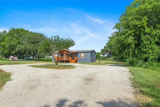 De Leon, Comanche County, TX House for sale Property ID: 418750413