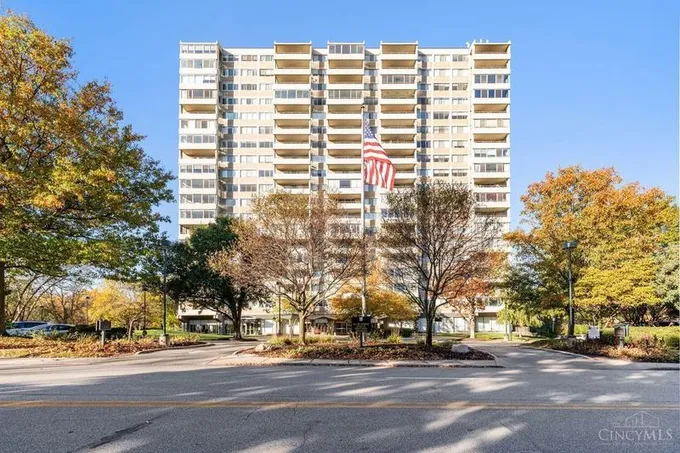 2324 Madison Rd #1003, Cincinnati, OH 45208  MLS# 1789204 for Sale