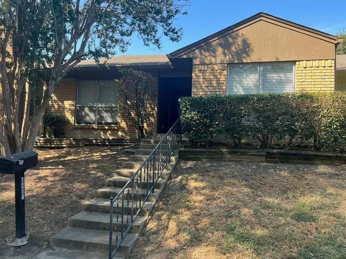 1204 Lexington Dr, Corsicana, TX 75110 for Sale