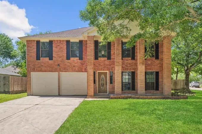 1802 Lavaca St, Friendswood, TX 77546 for Sale