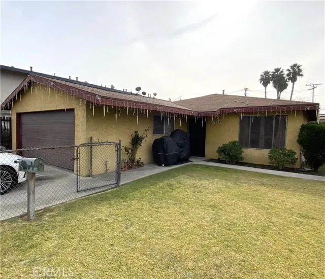 3326 Los Flores, Lynwood CA 90262 for Sale
