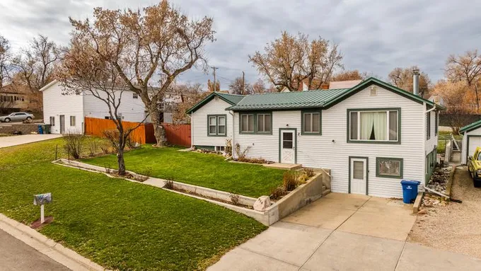 918 Adair Avenue, Sheridan, WY 82801 for Sale