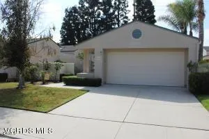 8050 Denver, Ventura CA 93004 for Sale