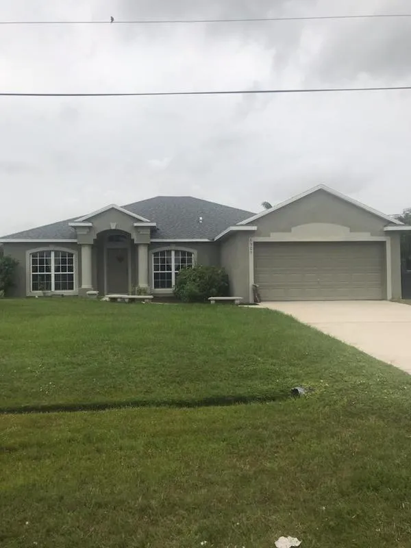 6305 Northwest Hala Court, Port St. Lucie, FL 34983 for Sale
