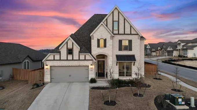 6109 Alamosa Clearing Dr, Austin, TX 78738 for Sale