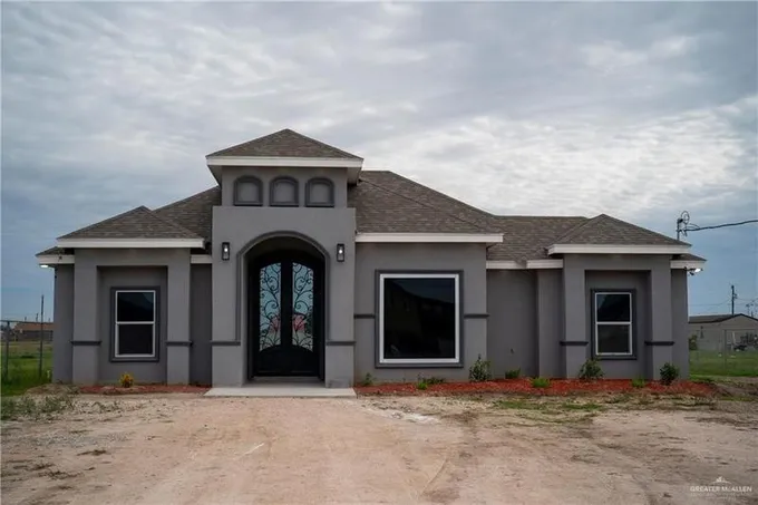 8810 Happy Times Trail, Donna, TX 78537 for Sale