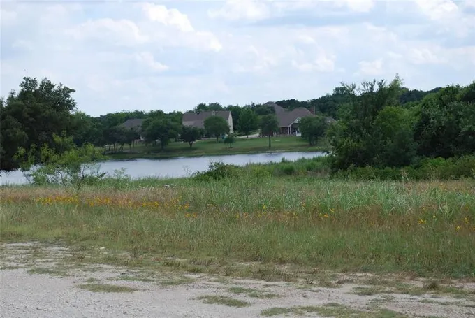 4036 Whitecrest Dr, Whitney, TX 76692 for Sale