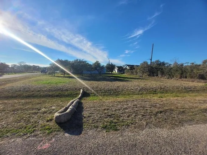 388 Royal Oak Ln, ROCKPORT, TX 78382 for Sale
