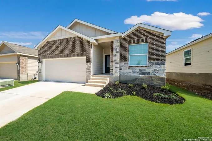 4627 Meadowland Place, San Antonio, TX 78222 for Sale