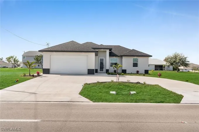308 Chiquita Boulevard North, Cape Coral, FL 33993 for Sale