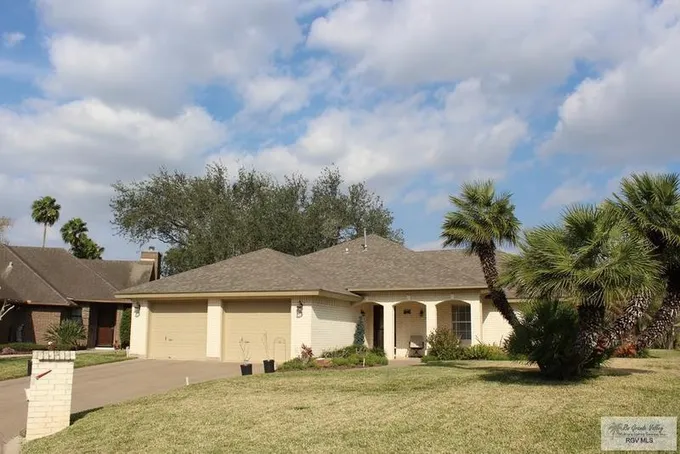 145 Macbeth Ct, HARLINGEN, TX 78552 for Sale