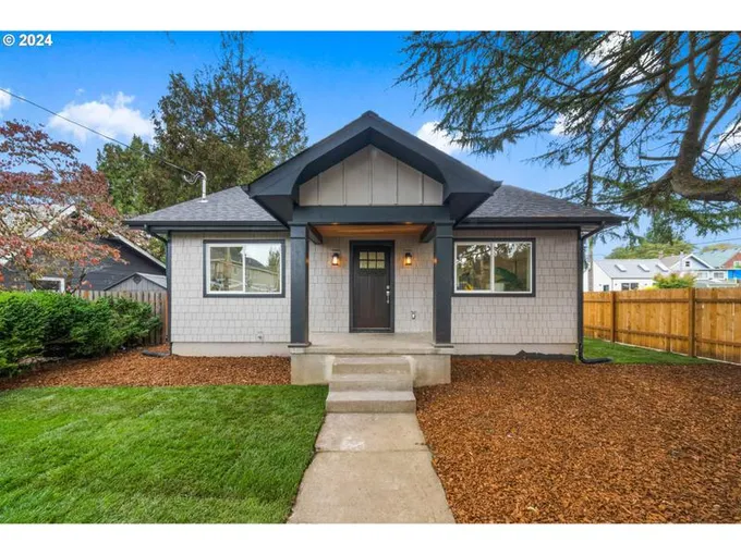 6 NE 74TH AVE A, Portland OR 97213 for Sale