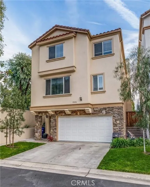 2534 Plaza Del Amo, Torrance CA 90503 for Sale