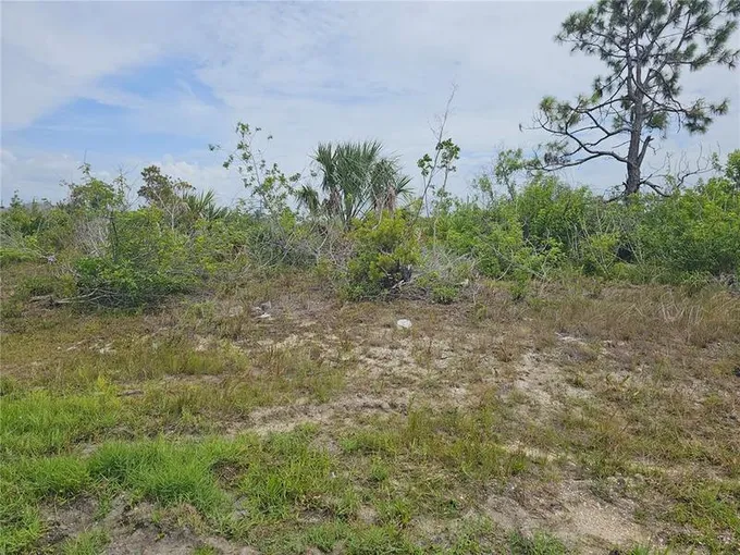 15093 Acorn Circle, Port Charlotte, FL 33981 for Sale