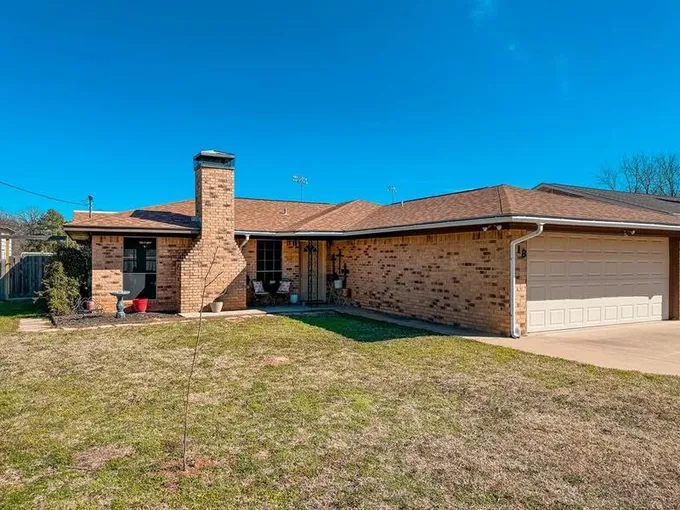 118 Bermuda Lane, PALESTINE, TX 75803 for Sale