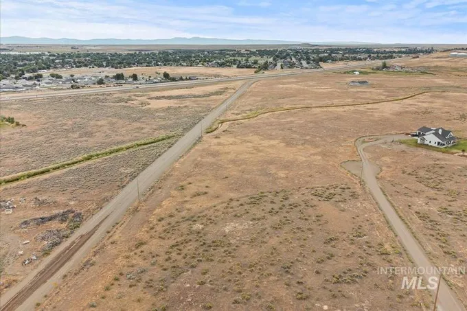 Tbd North 18th East, Glenns Ferry, ID 83623 for Sale